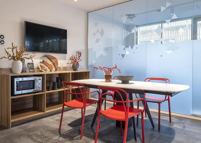 Hotel B&B HOTEL Sassari